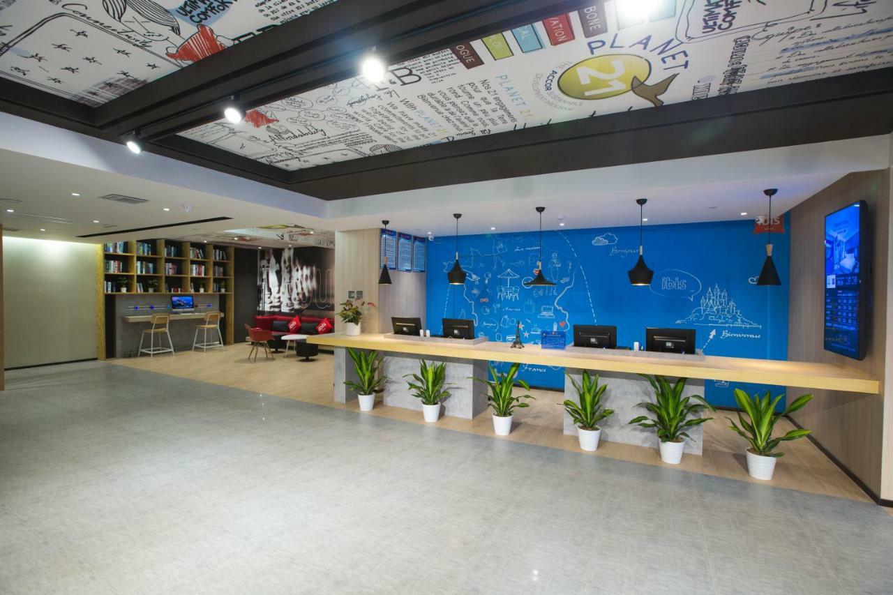 宜必思南昌中山路步行街酒店 外观 照片